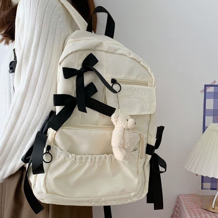 バッグ かばん カバン 鞄 レディースバッグ リュックサック バッグパック 大容量 多収納 機能性 便利 ラウンドファスナー 軽量 使いやす